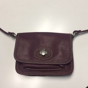 Fossil purse